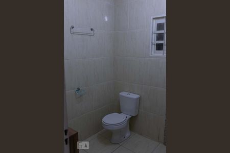 Casa à venda com 111m², 3 quartos e 1 vagaBanheiro