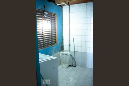 Casa à venda com 111m², 3 quartos e 1 vagaÁrea de Serviço