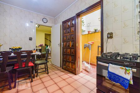 Casa à venda com 150m², 4 quartos e 2 vagasCozinha