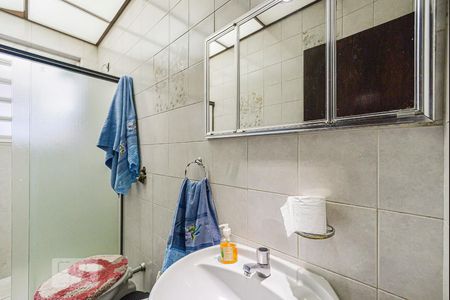 Casa à venda com 150m², 4 quartos e 2 vagasBanheiro