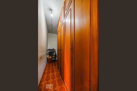 Closet Suite 1 de casa à venda com 4 quartos, 150m² em Vila Brasilio Machado, São Paulo