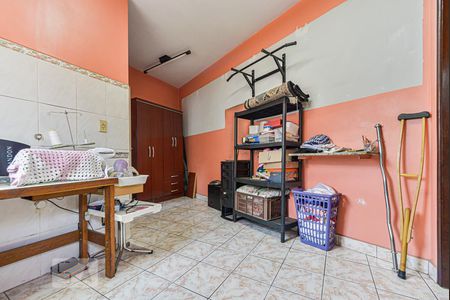 Casa à venda com 150m², 4 quartos e 2 vagasSuite 2