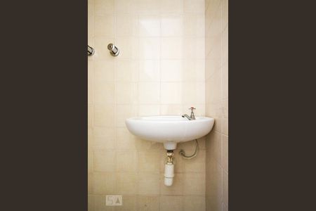 Apartamento para alugar com 64m², 2 quartos e 1 vagaBanheiro de Serviço