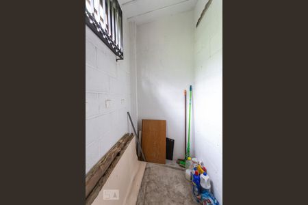 Casa à venda com 149m², 3 quartos e 8 vagasDispensa