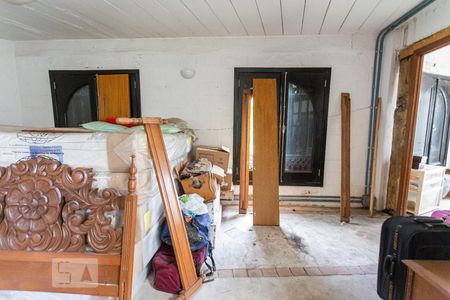 Casa à venda com 149m², 3 quartos e 8 vagasQuarto 2