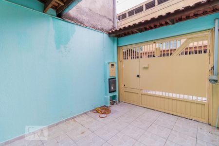 Casa à venda com 74m², 2 quartos e 2 vagasGaragem