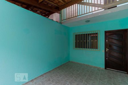 Casa à venda com 74m², 2 quartos e 2 vagasGaragem