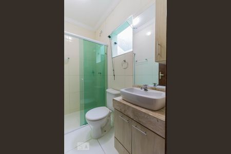 Casa à venda com 74m², 2 quartos e 2 vagasBanheiro