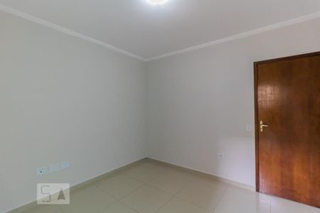 Casa à venda com 74m², 2 quartos e 2 vagasQuarto 2