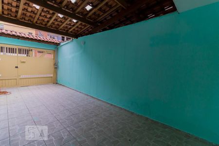 Casa à venda com 74m², 2 quartos e 2 vagasGaragem