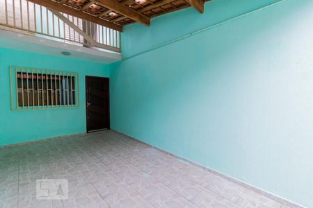 Casa à venda com 74m², 2 quartos e 2 vagasGaragem