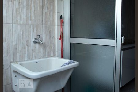 Apartamento à venda com 68m², 2 quartos e 1 vagaÁrea de Serviço