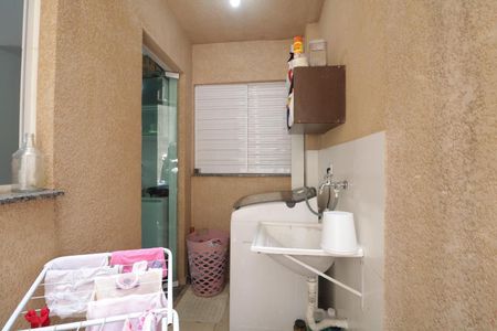 Apartamento à venda com 55m², 2 quartos e sem vagaArea de serviço