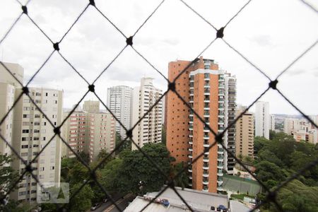 Apartamento à venda com 168m², 4 quartos e 3 vagas Apartamento à venda com 168m², 4 quartos e 3 vagasVista - Sala