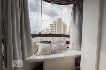 Apartamento à venda com 168m², 4 quartos e 3 vagas Apartamento à venda com 168m², 4 quartos e 3 vagasSuíte 2