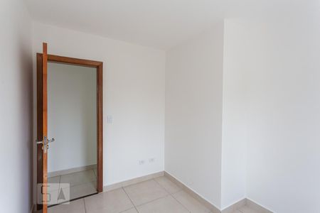 Quarto de apartamento para alugar com 2 quartos, 42m² em Vila Butantã, São Paulo