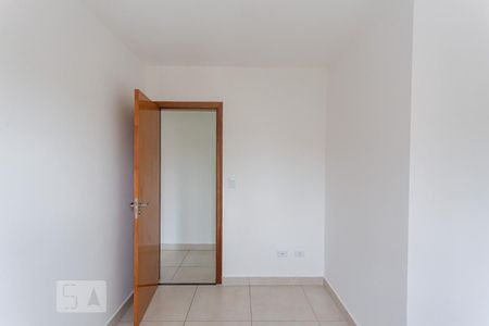 Quarto de apartamento para alugar com 2 quartos, 42m² em Vila Butantã, São Paulo