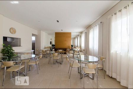 Apartamento à venda com 62m², 2 quartos e 2 vagasÁrea comum - Salão de festas