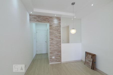 Sala de apartamento à venda com 2 quartos, 62m² em Vila Ipojuca, São Paulo