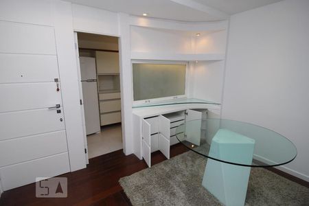 Sala de Jantar de apartamento para alugar com 2 quartos, 87m² em Laranjeiras, Rio de Janeiro