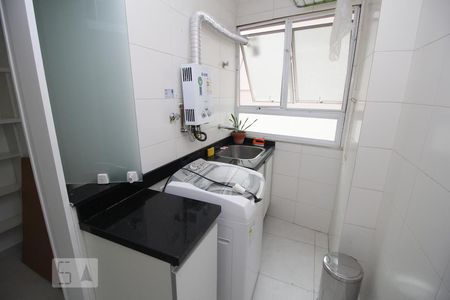 Apartamento para alugar com 87m², 2 quartos e 1 vagaÁrea de Serviço