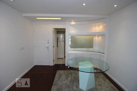Sala de Jantar de apartamento para alugar com 2 quartos, 87m² em Laranjeiras, Rio de Janeiro