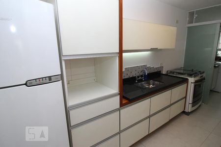 Apartamento para alugar com 87m², 2 quartos e 1 vagaCozinha - Armários