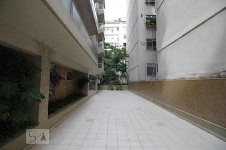 Apartamento para alugar com 87m², 2 quartos e 1 vagaÁrea comum 