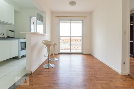 Sala de apartamento para alugar com 2 quartos, 50m² em Liberdade, São Paulo