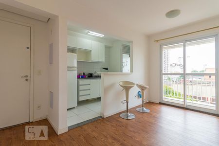 Sala de apartamento para alugar com 2 quartos, 50m² em Liberdade, São Paulo