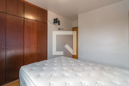 Quarto 1 de apartamento à venda com 3 quartos, 70m² em Vila Mangalot, São Paulo