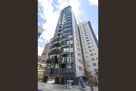 Apartamento à venda com 75m², 2 quartos e 1 vagaÁrea comum - Fachada