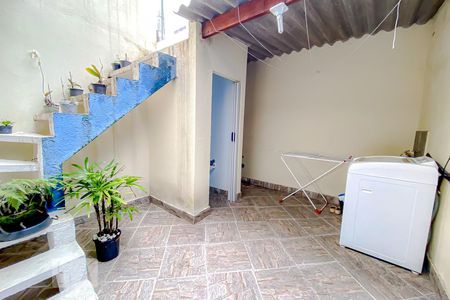 Casa à venda com 120m², 2 quartos e 2 vagasLavanderia