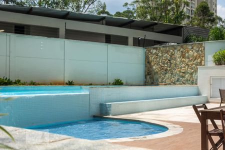 Apartamento à venda com 55m², 2 quartos e 1 vaga Apartamento à venda com 55m², 2 quartos e 1 vagaÁrea comum - Piscina