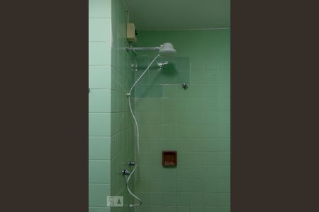 Apartamento à venda com 122m², 4 quartos e 2 vagas Apartamento à venda com 122m², 4 quartos e 2 vagasBanheiro Social