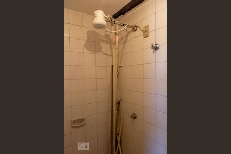 Apartamento à venda com 122m², 4 quartos e 2 vagas Apartamento à venda com 122m², 4 quartos e 2 vagasBanheiro de Serviço