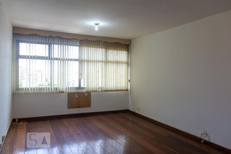 Sala de apartamento à venda com 4 quartos, 122m² em Grajau, Rio de Janeiro