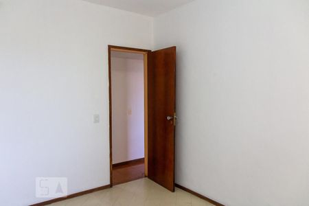 Quarto 1 de apartamento à venda com 4 quartos, 122m² em Grajau, Rio de Janeiro