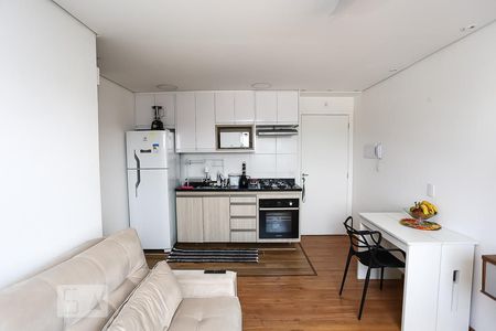 Sala de apartamento à venda com 2 quartos, 40m² em Fazenda Morumbi, São Paulo