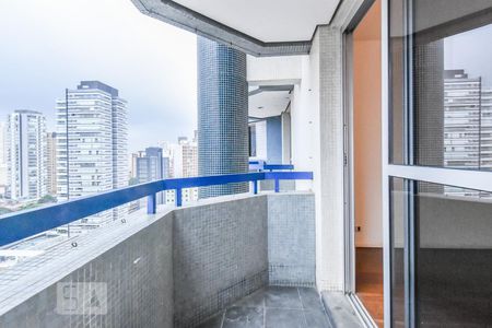 Varanda de apartamento à venda com 2 quartos, 76m² em Pinheiros, São Paulo
