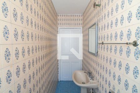 Casa à venda com 131m², 2 quartos e 4 vagasBanheiro 1