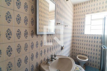 Casa à venda com 131m², 2 quartos e 4 vagasBanheiro 1