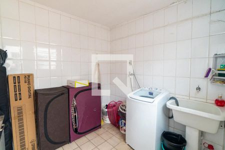 Casa à venda com 131m², 2 quartos e 4 vagasLavanderia