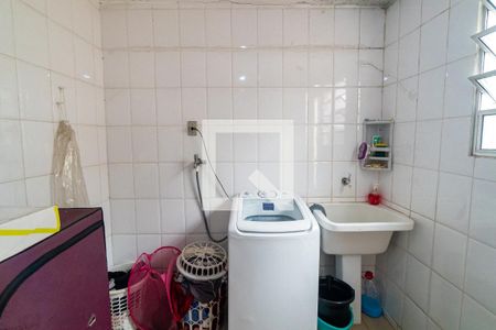 Casa à venda com 131m², 2 quartos e 4 vagasLavanderia