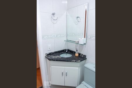 Banheiro de apartamento à venda com 1 quarto, 55m² em Baeta Neves, São Bernardo do Campo