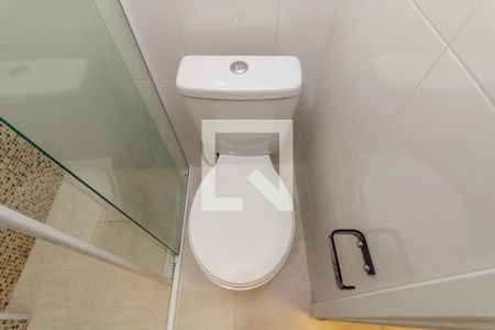 Banheiro de kitnet/studio para alugar com 1 quarto, 23m² em Vila Buarque, São Paulo