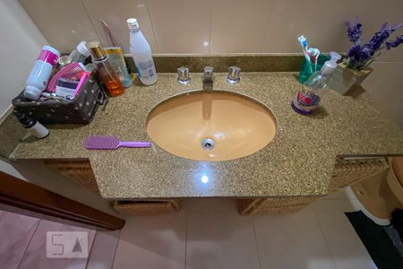 Apartamento para alugar com 130m², 3 quartos e 1 vagaBanheiro da Suíte