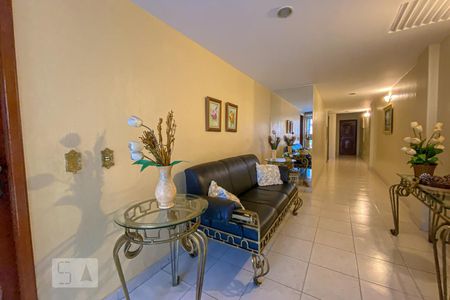 Apartamento para alugar com 130m², 3 quartos e 1 vagaHall de Entrada