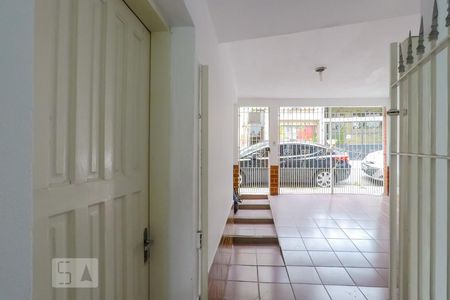 Casa à venda com 60m², 1 quarto e 1 vagaCorredor externo