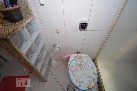 Apartamento à venda com 90m², 3 quartos e sem vagaBanheiro Social